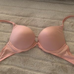 BRAND NEW! Victoria Secret - Very Sexy push up bra Size 32B